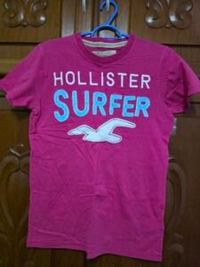 Camiseta Hollister Surfer Pink – Tamanho S